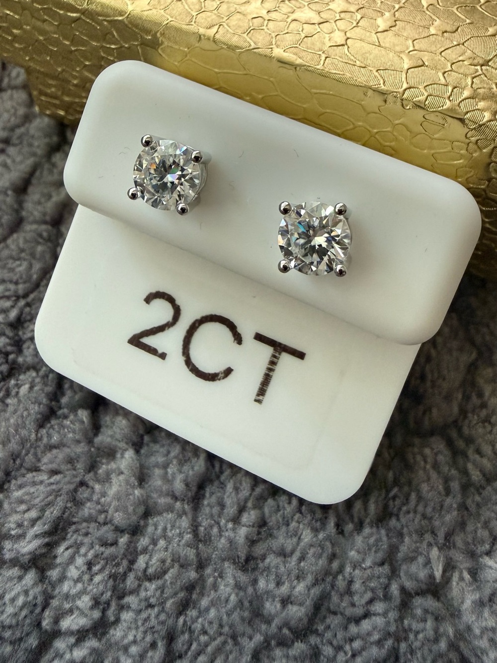 2CT VVS D Moissanite Stud Earrings in 925 Sterling Silver